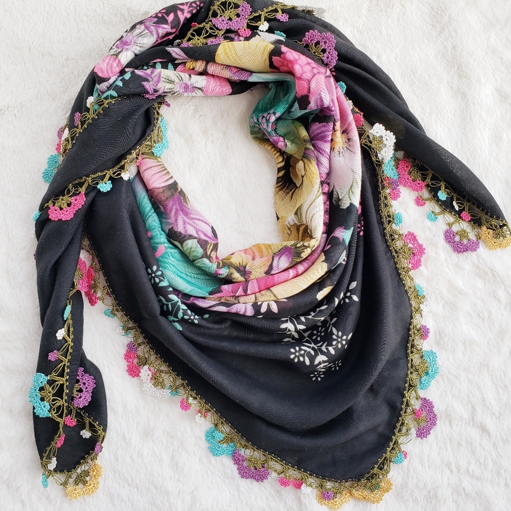 Exotic Handmade Needle Lace Scarf